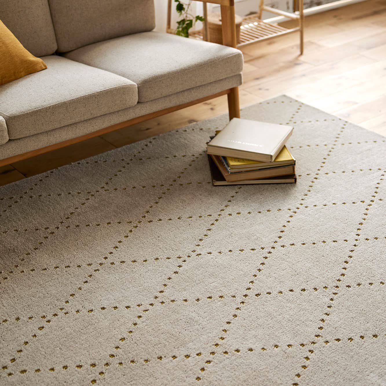 Amazon｜スミノエ(Suminoe) ラグ ベージュ 円形 150×150cm 洗える 滑り